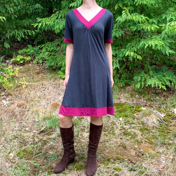 Eastern Mountain Sports Drirelease Dress, M. - Picture 2 of 8